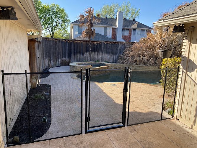 20594 red river pool safety fences 1