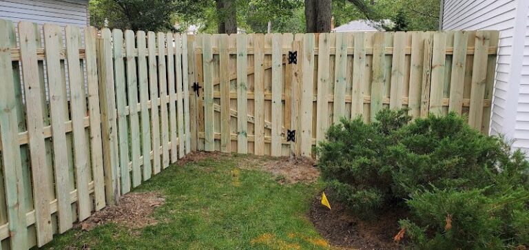 21053 columbia fence 768x363