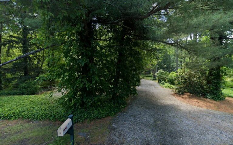 21197 new england fence company 1 768x480