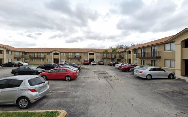 22242 oscar mendoza electrician 768x480