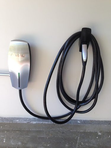 23017 reef electric 1