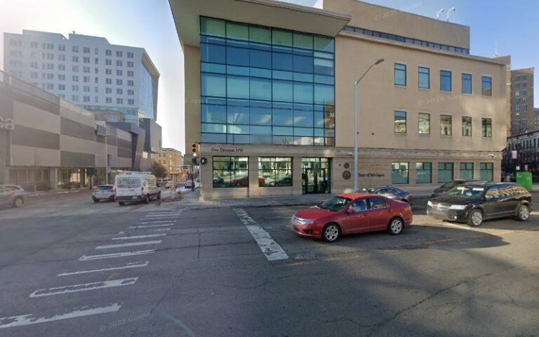 24176 red electrical services 1 768x480