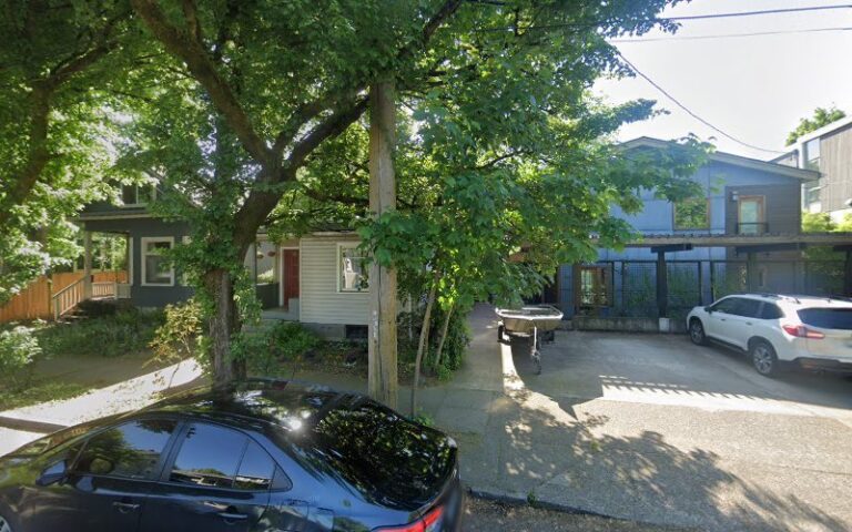 25746 check maid cleaning 3 768x480