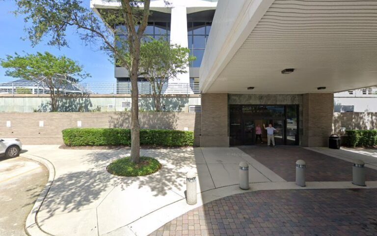 25875 pure professional cleaning services 1 768x480