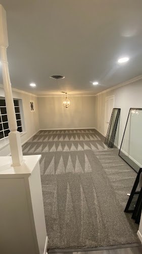 26023 claras maids 1