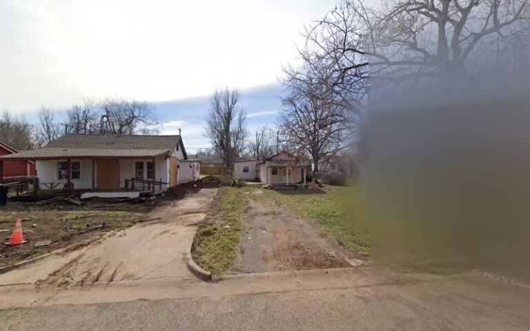 27205 j i cleaning services 1 768x480