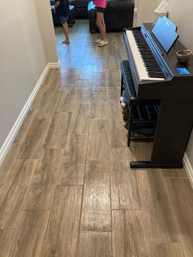 27208 big lisas housekeeping 1