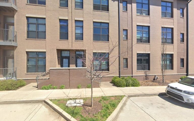 27333 purple label maid service 768x480