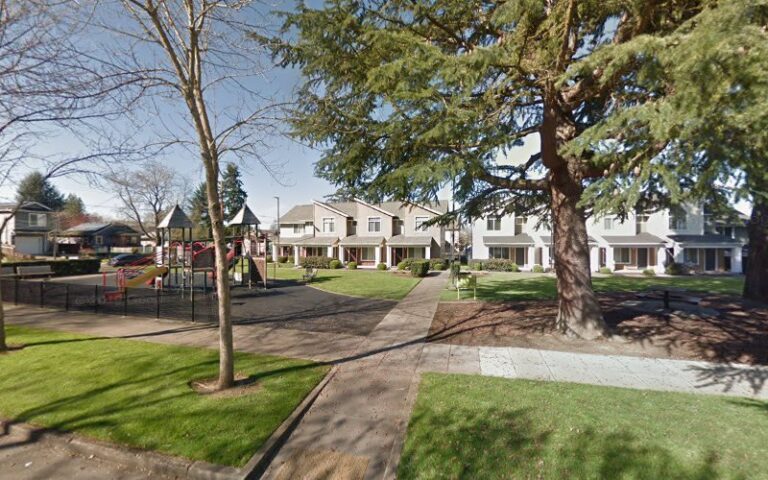 28177 claudias house cleaning 1 768x480