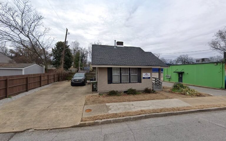 28403 clean pink co 1 768x480