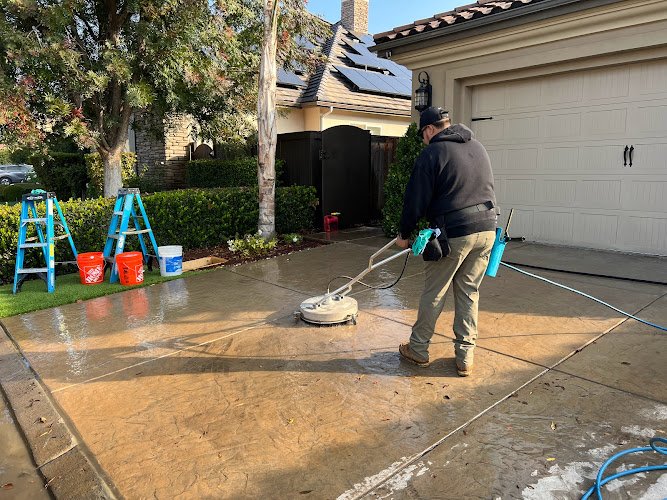 29254 clean shine services gutter cleaning exterior cleaning 1