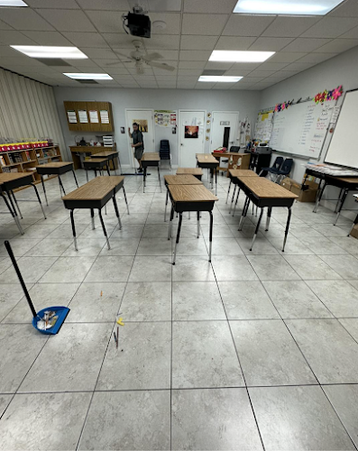 30629 miracle hands clean llc 1