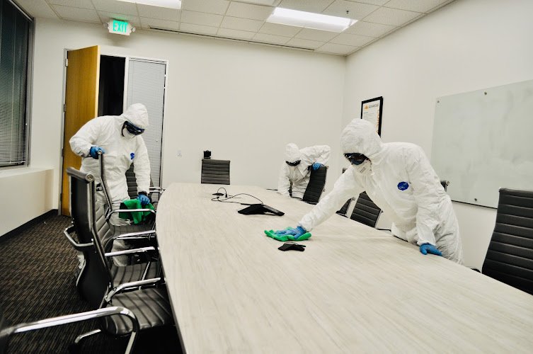 30971 extreme janitors 1