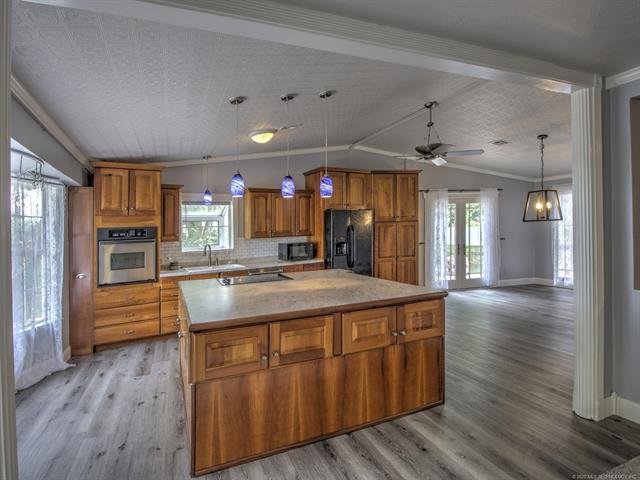 31220 perfectly clean commercial cleaning services llc 1