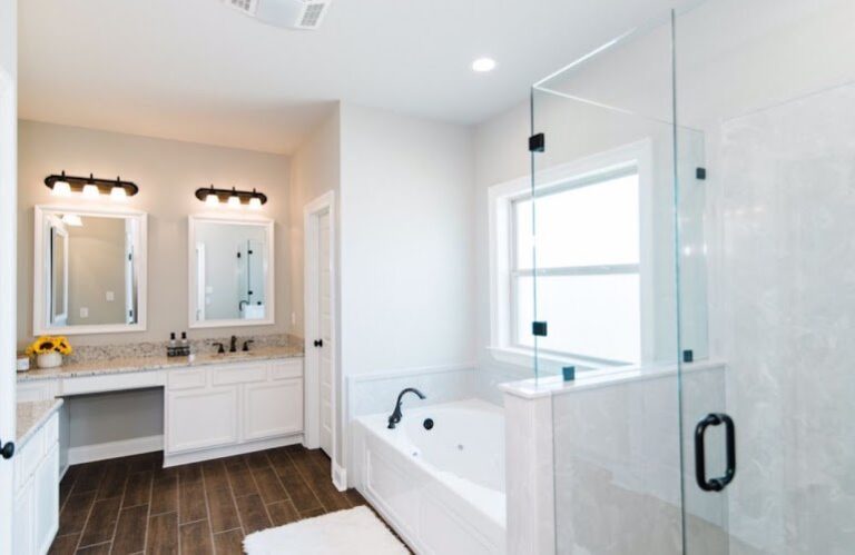 31577 angie nola maids 1 768x499