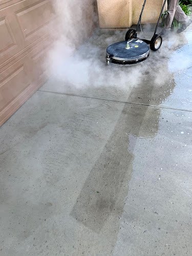 31846 touch of glass cleaning service 1