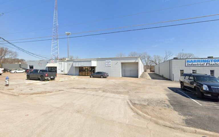 3223 dallas gutter repair 1 768x480