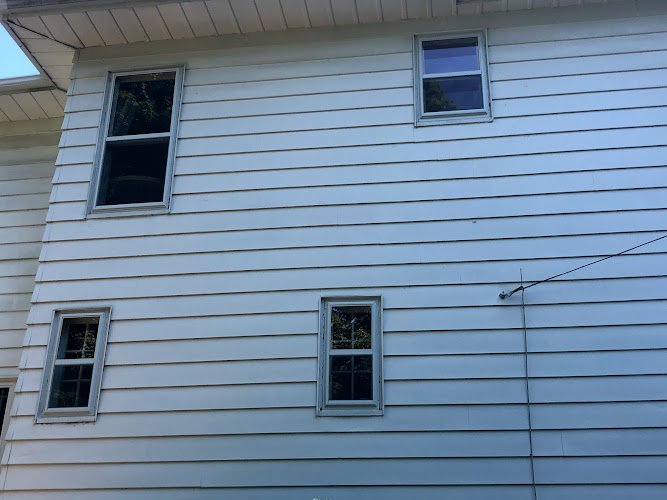 33168 professional exteriors 1