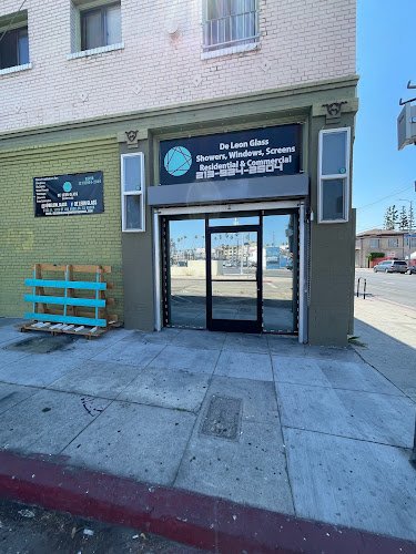 33400 de leon glass company 1