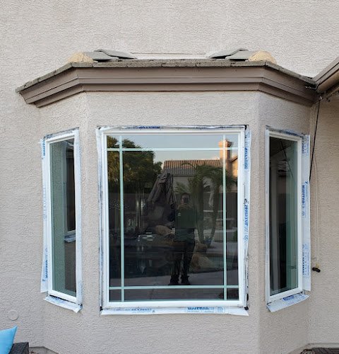 33769 econ windows 1