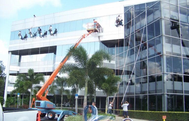 3452 a 1 orange exterior building services of orlando 768x493