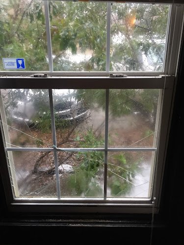 34664 emergency glass company