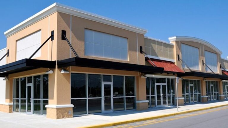 35130 metro glass 768x432