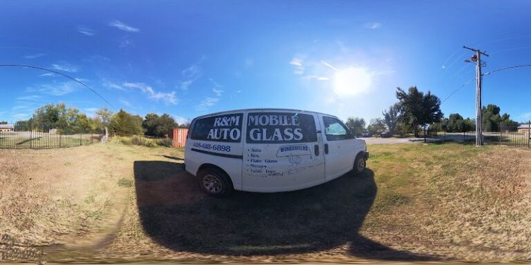 35163 r m mobile auto glass 1 768x384