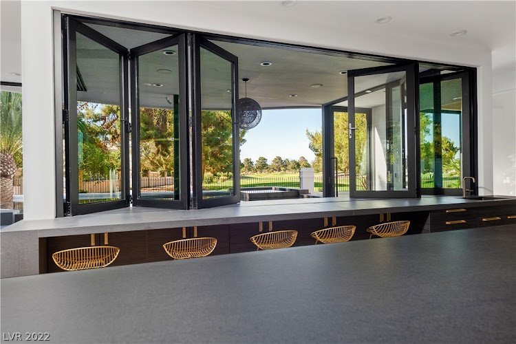 35439 glass vegas llc 1