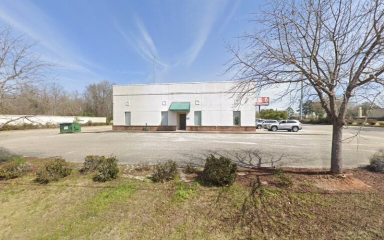 37405 ihs services 768x480