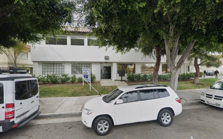 41278 smart rug carpet cleaning 768x480