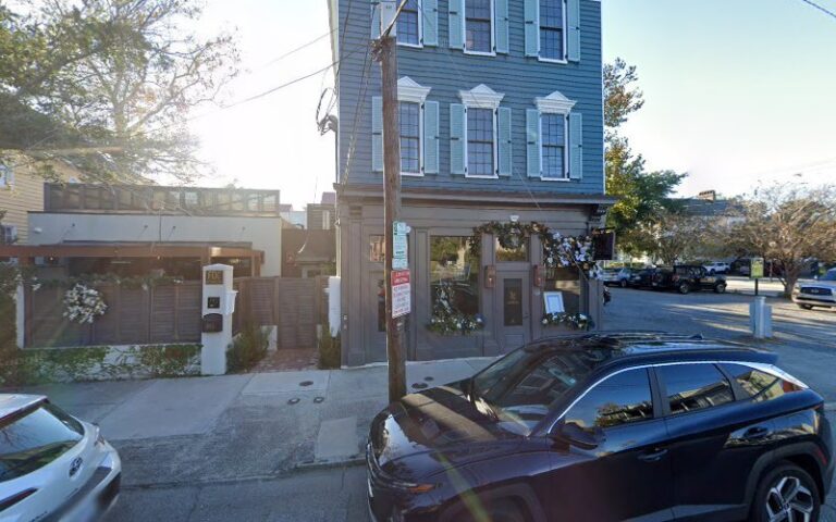 42104 danial carpets cleaning 768x480