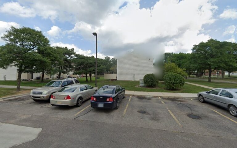 42306 queens a 1 cleaning services 1 768x480