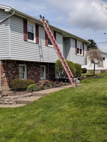 4411 gutter unclutter inc 1