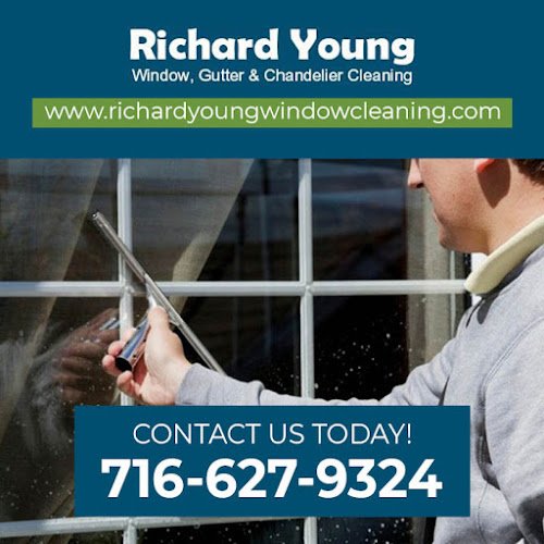 4414 richard young window gutter cleaning 1