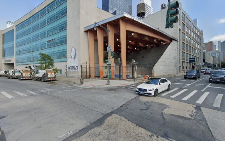 44210 tully construction co. inc 768x480