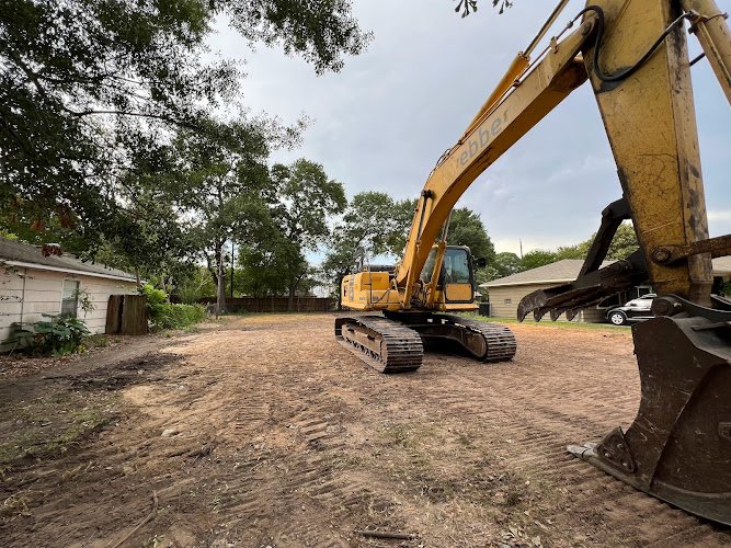 44424 luna bros contracting llc