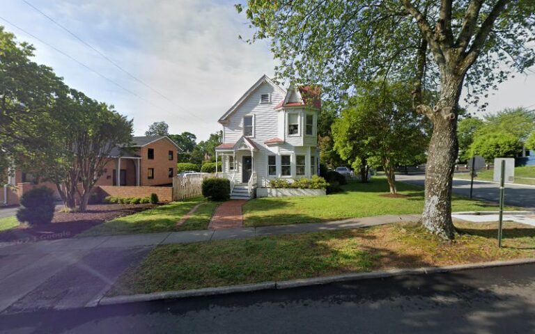 45763 beaty brown 768x480