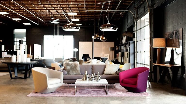 45910 monochrome 768x428