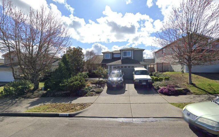 46273 commencement bay staging 1 768x480