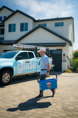 4673 glide window cleaning 1