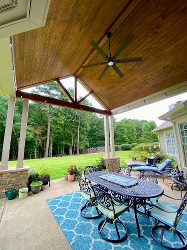 46956 r lucas construction design llc 1