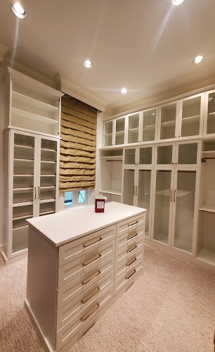 47731 inspired closets mobile 1