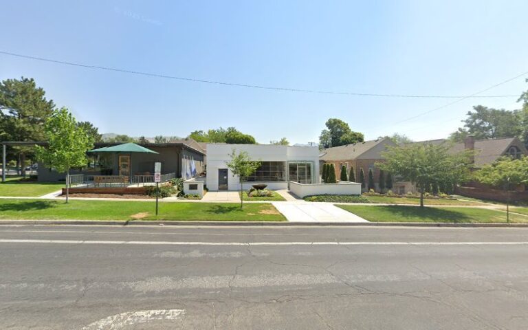 47742 julie assenberg interior design 1 768x480