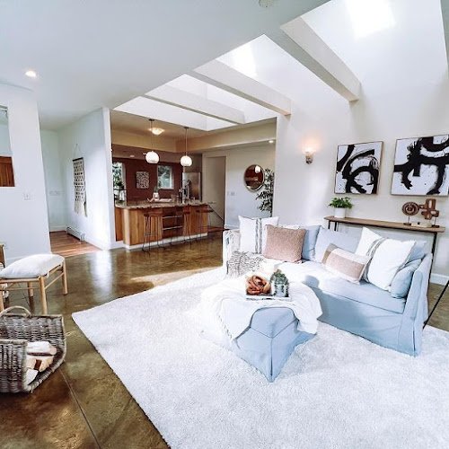 47811 justine martinez designs 1