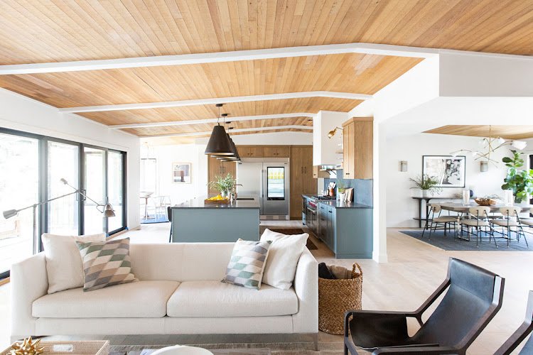 47829 kirby kelly studio 1