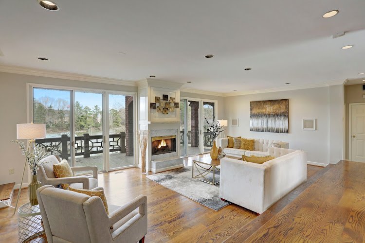 48654 staged 2 sell 1