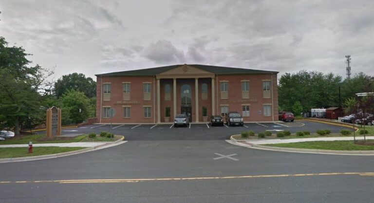 48699 carlyn co interior design 1 768x418