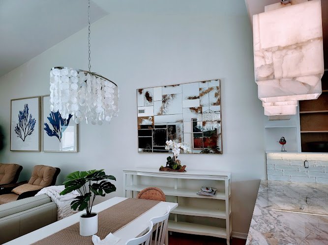 48758 vision art hanging 1