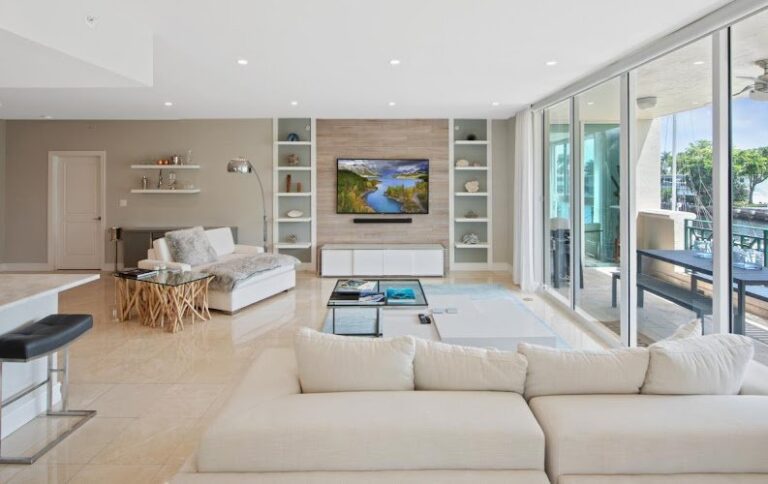 49052 artistic interiors by andy quinones 1 768x484